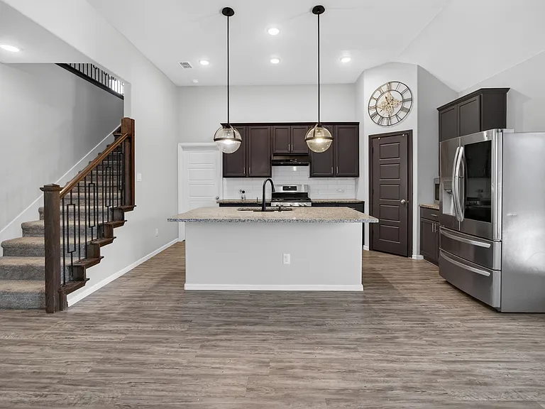 5913 Pensby Dr — Photo 11