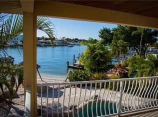 16100 5th St E, Redington Beach, FL 33708