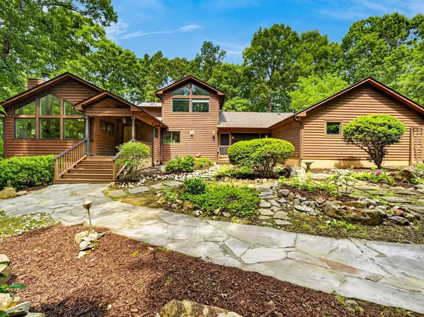 6400 Mount Mitchell Rd, Efland, NC 27243