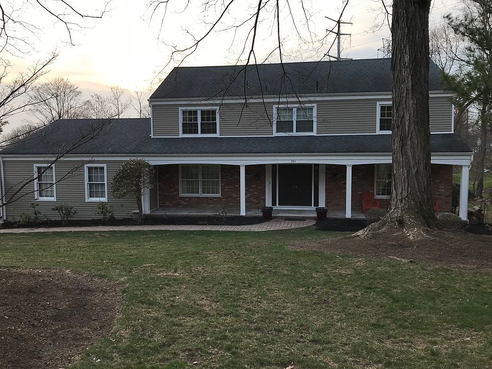 1st image of 253 Park Ave