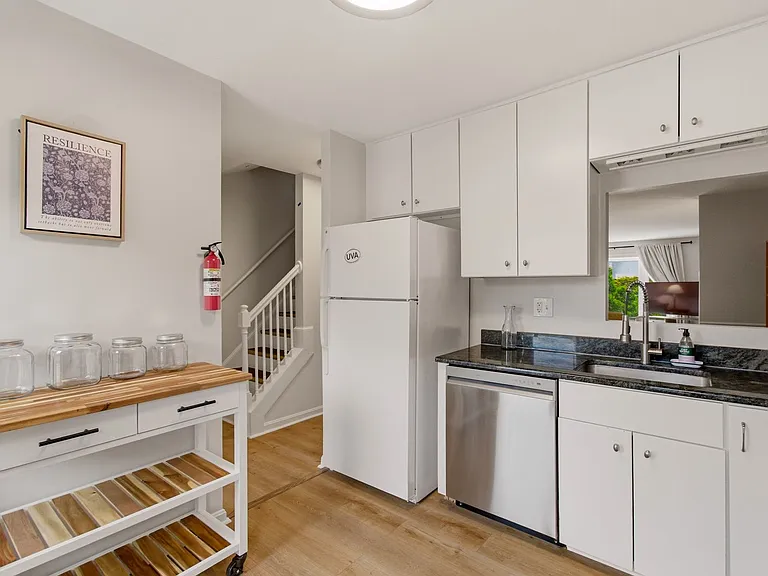 1608 Key Blvd — Photo 14