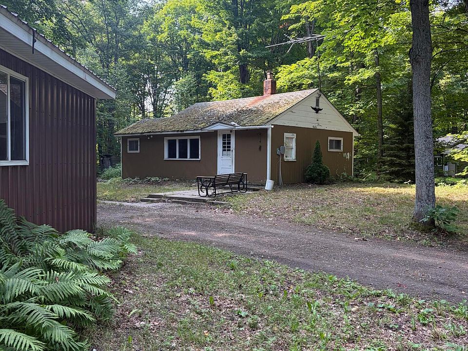 1st image of 13701 W Lakeview Rd