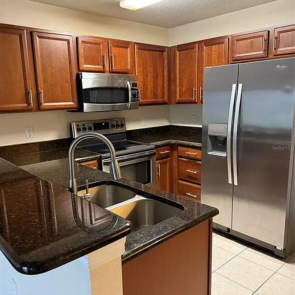584 Cresting Oak Cir #22 — Photo 6