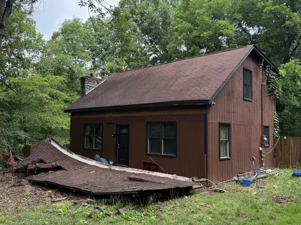1955 Highway 49 E, Charlotte, TN 37036