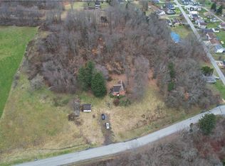 815 Harmony Fisher Ave, Ellwood City, PA 16117