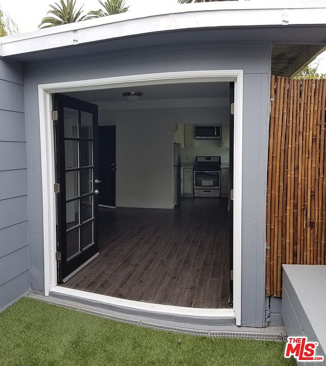 1st image of 7713 Lexington Ave