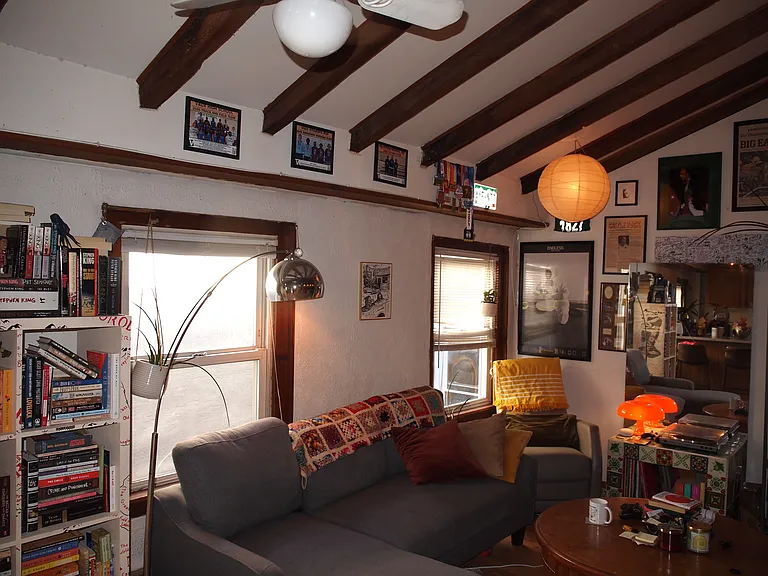 1625 Wallace St #3R — Photo 8