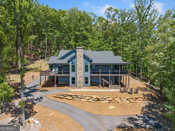 77 N Shore Dr, Cleveland, GA 30528