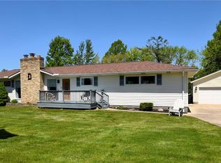 8913 Johnnycake Ridge Rd, Mentor, OH 44060