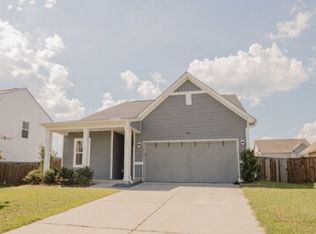 321 Bountiful Dr, Moncks Corner, SC 29461