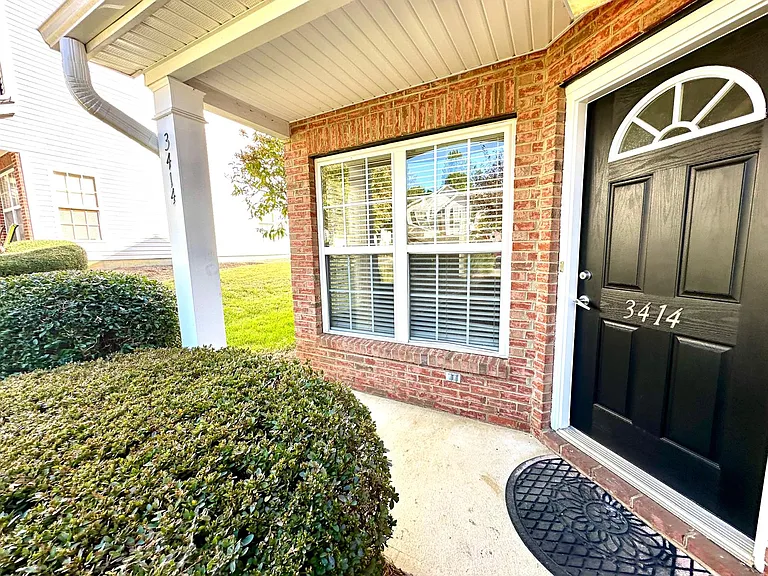 3414 Summerfield Ridge Ln — Photo 2