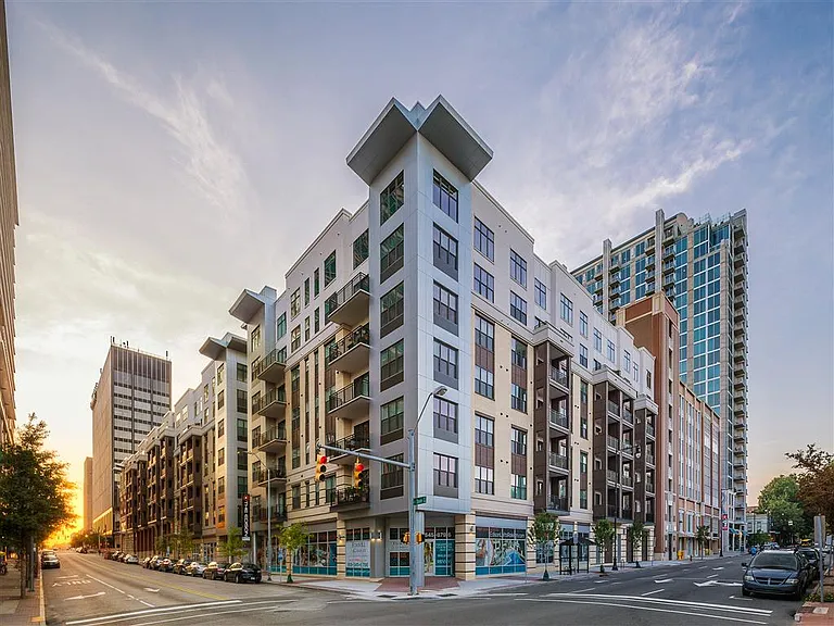 The Edison Lofts Apartments — Photo 26