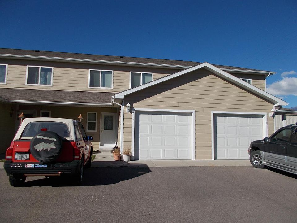 1st image of 208 2nd Ave SE APT D