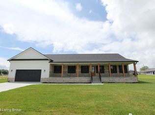 1202 Meadow Brook Dr, Lawrenceburg, KY 40342