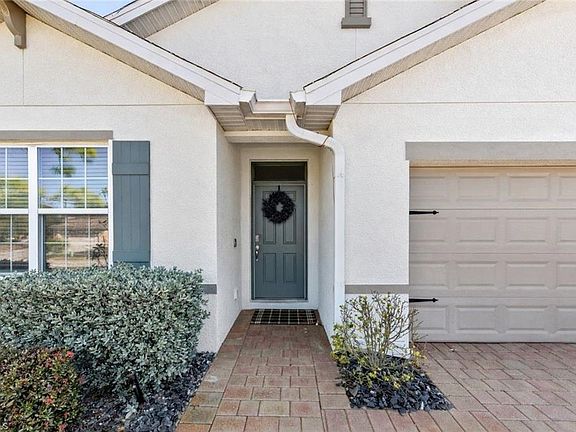 3rd image of 18371 Fern RD