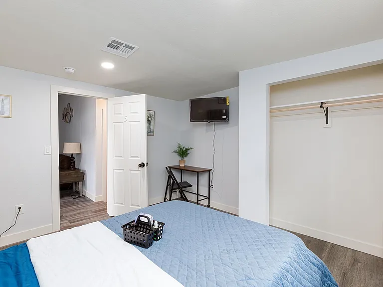 Unit #5 Corner View