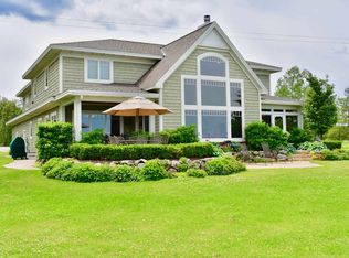 2594 W Burt Lake Rd, Brutus, MI 49716