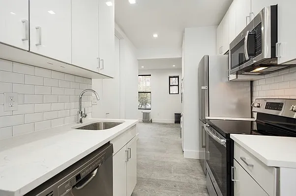 Rented by Ink Realty Services LLC | media 1