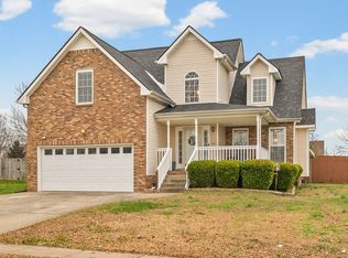 3920 Gaine Dr, Clarksville, TN 37040