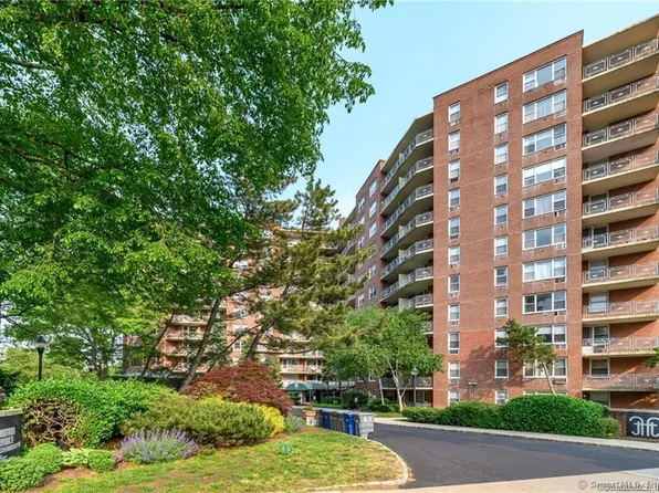 71 Strawberry Hill Avenue APT 406, Stamford, CT 06902