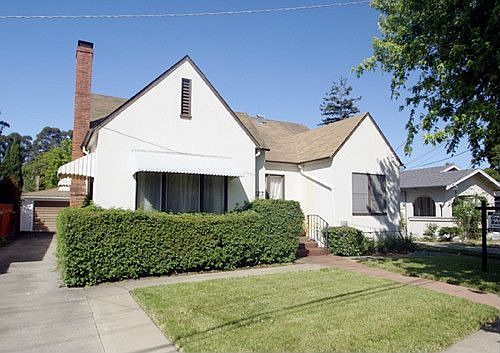 1st image of 823 Linden Ave