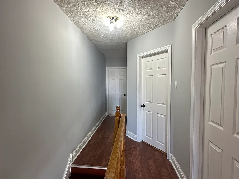 2249 E Cambria St — Photo 18