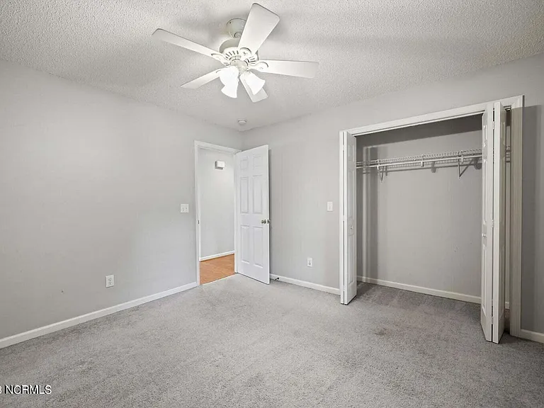 195 Adams Cir — Photo 15
