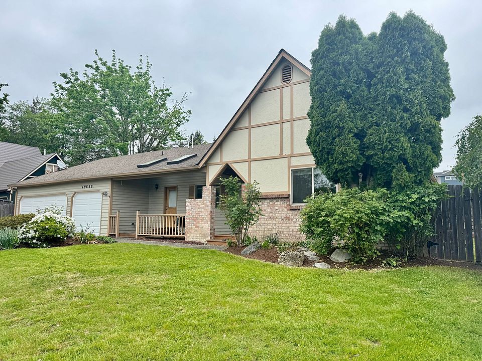 1st image of 19850 Mosjon Cir NE
