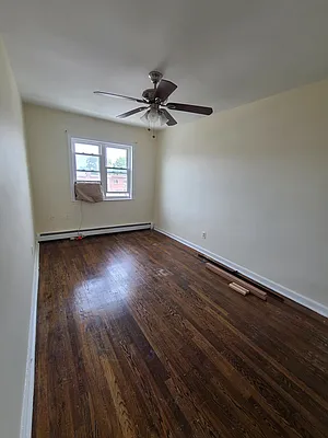 Rented by Bouklis Group | media 12