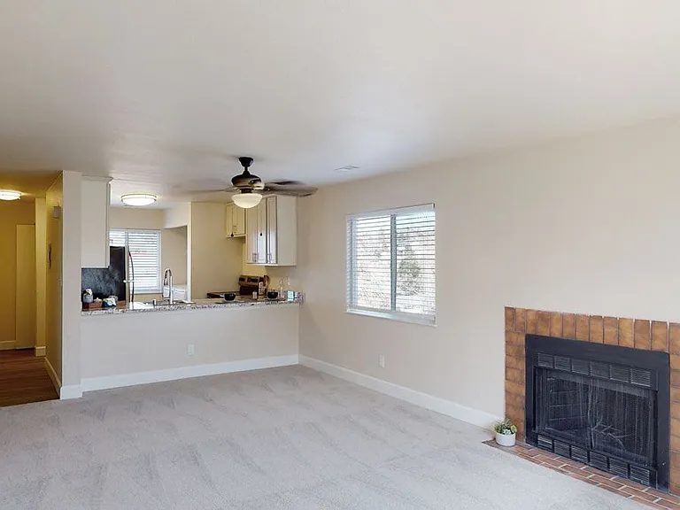 Vista View — Photo 10