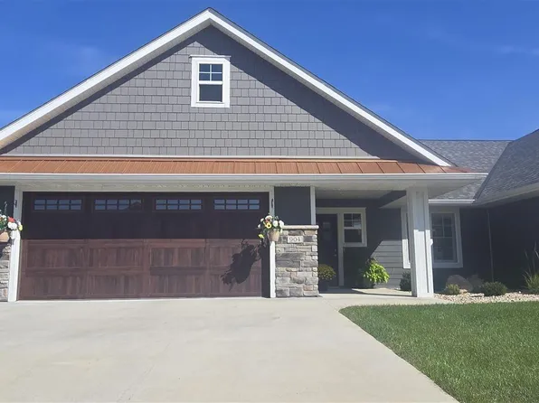 904 Tranquility Path, Mankato, MN 56001