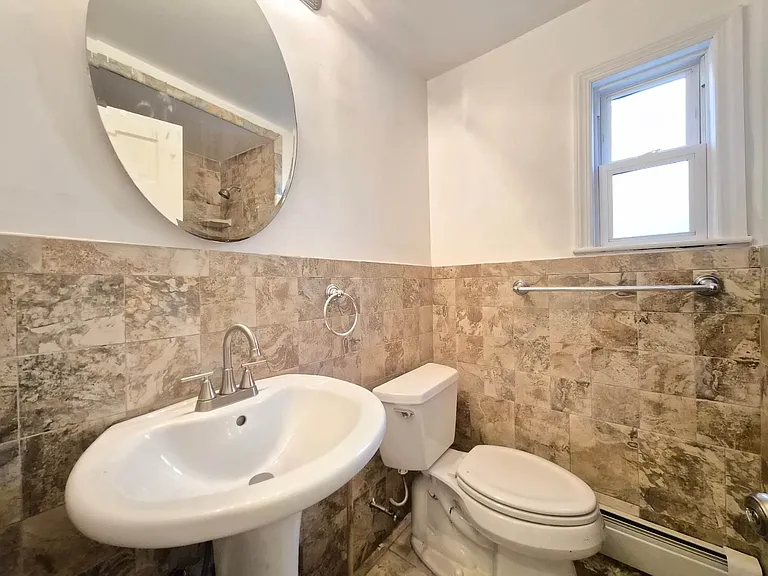 443 Home Ave #1 — Photo 13