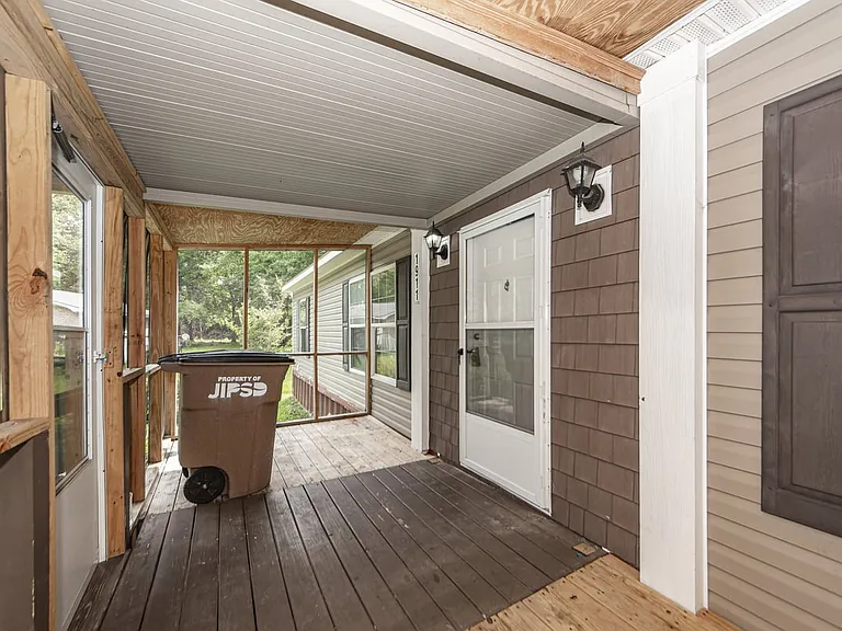 1911 Grimball Rd — Photo 14