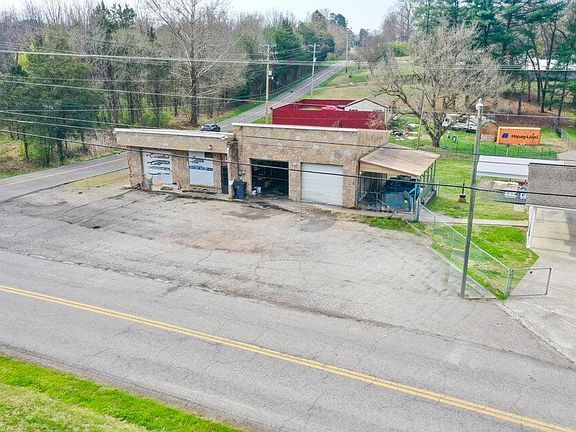 3rd image of 3498/3490 Old Kentucky Rd