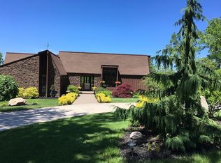 4460 Lower River Rd, Lewiston, NY 14092