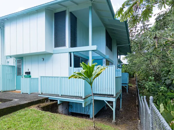 188 Hale St APT 3C, Hilo, HI 96720