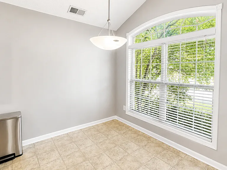 10417 Leven Blvd — Photo 3