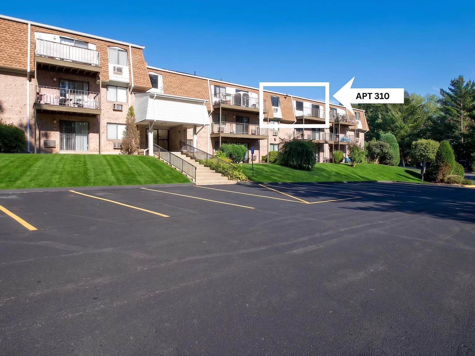 2 bed, 1009 sqft, $2,500 — Photo 2