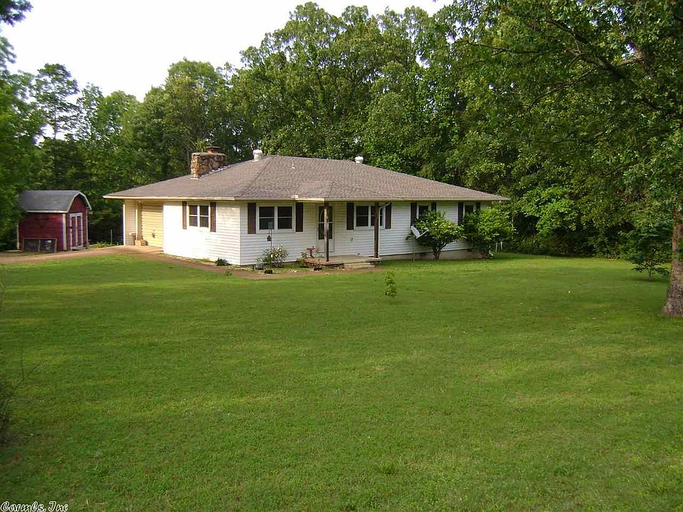 1st image of 300 Amethyst Ln
