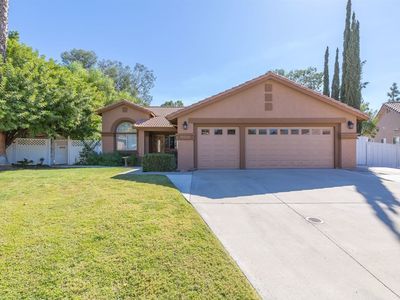 15226 Lake Breeze Cir, Lake Elsinore, CA, 92530