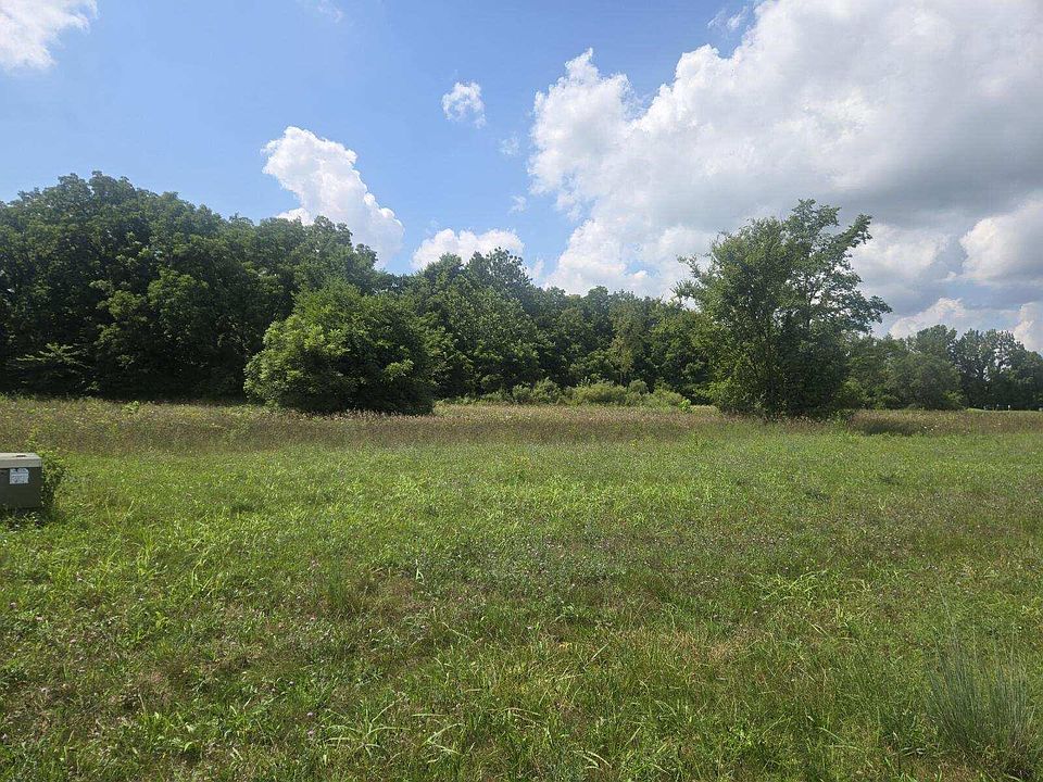 1st image of V/l 70 Hidden River Dr #70