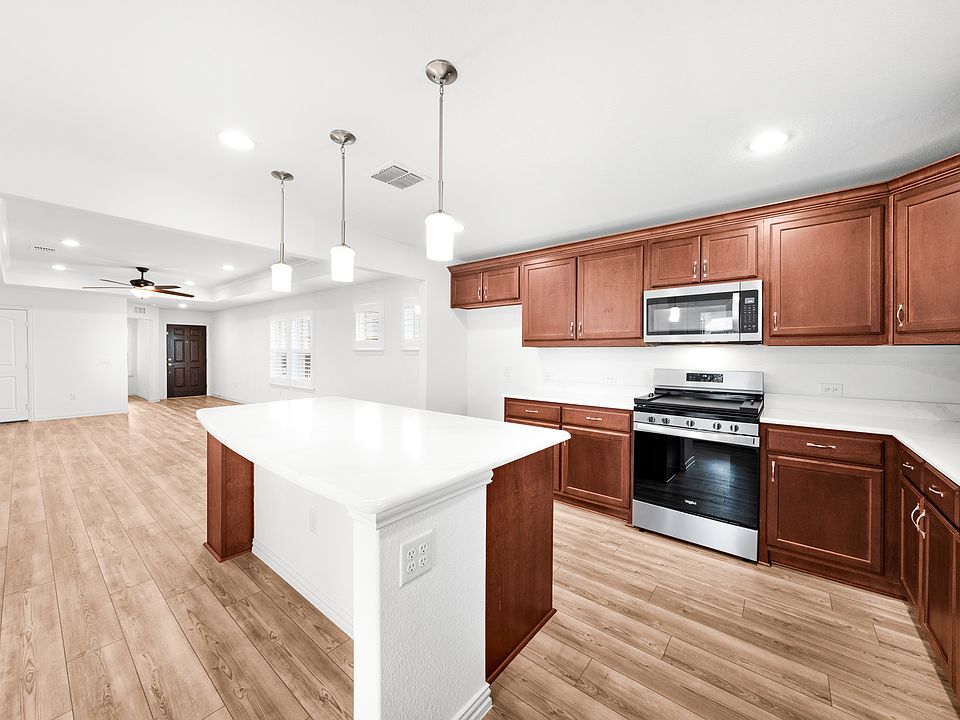 1st image of 101 Long Pines Dr