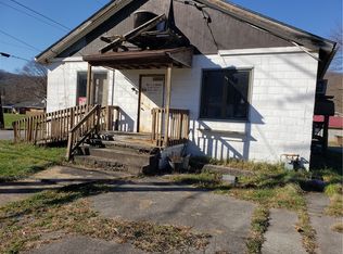 506 Market St, Bolivar, PA 15923