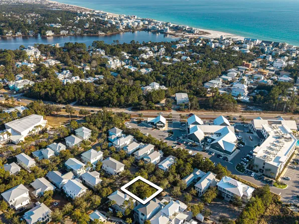 23 Hiker St, Pt Washington, FL 32459