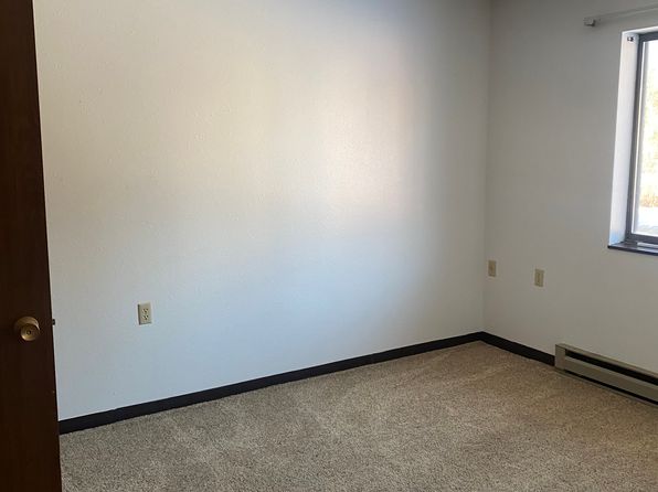 167 Cottage St #1, Hazelton, ND 58544