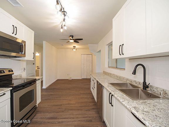 5th image of 653 Atlas Ave NE