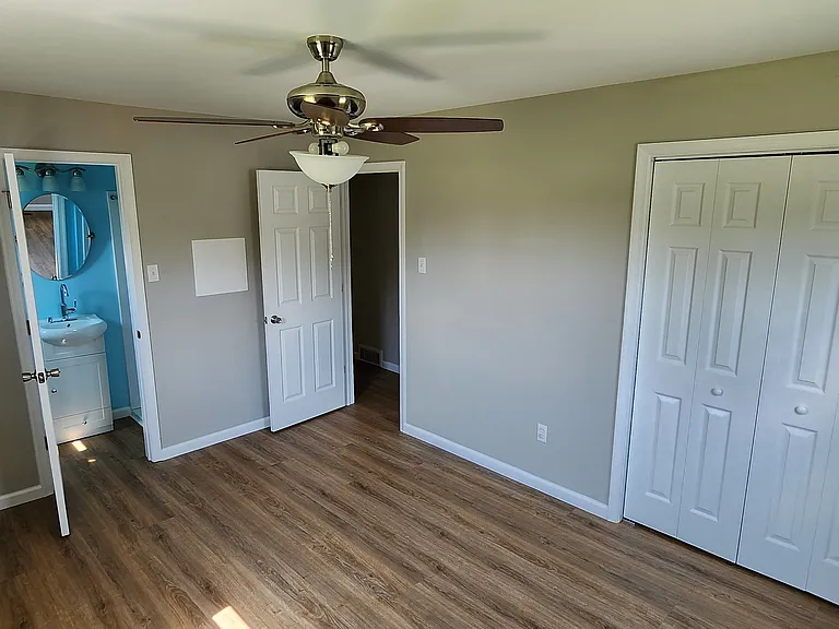 407 Maryland Ave — Photo 18