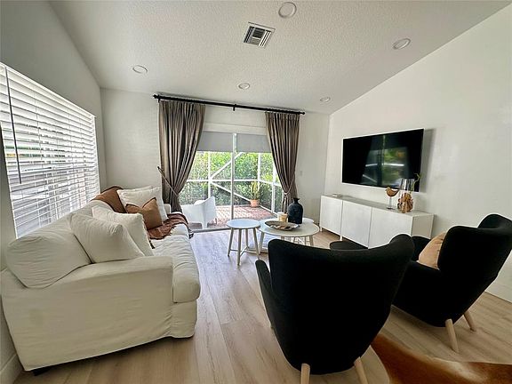 4th image of 7267 Panache Way #7267