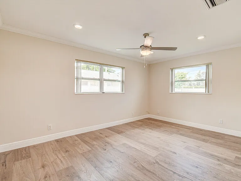 15021 Jackson Rd — Photo 24