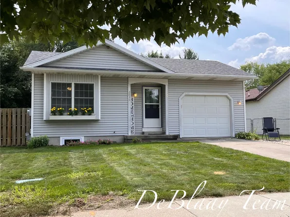2836 Beechridge Dr, Hudsonville, MI 49426